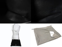 画像をギャラリービューアに読み込む, 極美品 BALENCIAGA バレンシアガ クラッシュ チェーン ショルダーバッグ ミディアム ブラック ベロア 716393 シルバー金具 ロゴ 中古 4b003556