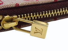 Load image into Gallery viewer, LOUIS VUITTON ルイヴィトン モノグラムミニ ポシェットクレ コインケース M92238 ピンク キャンバス ゴールド金具 美品 中古 4b003560