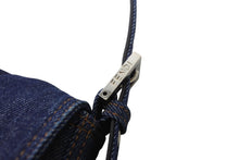 画像をギャラリービューアに読み込む, 新品未使用 FENDI フェンディ マンマバケット ワンショルダーバッグ 26424 デニム レザー インディゴブルー シルバー金具 中古 4b003569