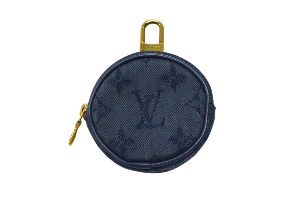Very Good Condition LOUIS VUITTON Monogram Denim Round Pouch M68290 Back Charm Keychain Navy Gold Hardware Used 4b003585