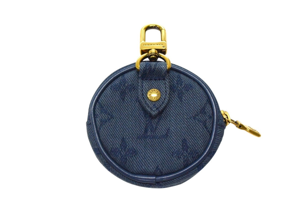 Very Good Condition LOUIS VUITTON Monogram Denim Round Pouch M68290 Back Charm Keychain Navy Gold Hardware Used 4b003585