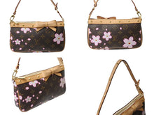Load image into Gallery viewer, 極美品 LOUIS VUITTON ルイヴィトン ポシェット アクセソワール アクセサリーポーチ M92006 モノグラム チェリーブロッサム 村上隆 中古 4b003612