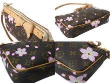 Load image into Gallery viewer, 極美品 LOUIS VUITTON ルイヴィトン ポシェット アクセソワール アクセサリーポーチ M92006 モノグラム チェリーブロッサム 村上隆 中古 4b003612