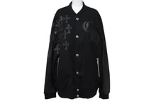 画像をギャラリービューアに読み込む, 極美品 CHROME HEARTS クロムハーツ Letterman レターマン スタジャン サイズXL セメタリークロスパッチ 15パッチ BSフレア 中古 4b003627