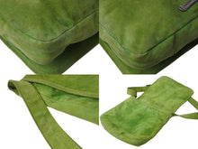 Load image into Gallery viewer, CHROME HEARTS クロムハーツ ラージ フィリグリークロス メールバッグ ショルダーバッグ スウェード シルバー925 グリーン 美品 中古 4b003631