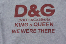 画像をギャラリービューアに読み込む, DOLCE&amp;GABBANA ドルチェアンドガッバーナ KING ＆ QUEEN ロゴ 半袖Ｔシャツ グレー レッド コットン G8HR8T サイズS 美品 中古 4b003642