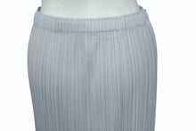 Load image into Gallery viewer, PLEATS PLEASE ISSEY MIYAKE プリーツプリーズ イッセイミヤケ プリーツ スカート PP55-JG112 グレー サイズ4 美品 中古 4b003648