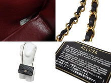 Load image into Gallery viewer, 極美品 CHANEL シャネル マトラッセ23 Wフラップ Wチェーンショルダーバッグ 4番台 ラムスキン ココマーク ブラック ゴールド金具 中古 4b003656