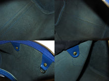 Load image into Gallery viewer, LOUIS VUITTON ルイヴィトン エピレザー スピーディ25 M43015 ハンドバッグ ミニボストン トレドブルー ゴールド金具 美品 中古 4b003671
