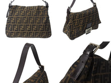 画像をギャラリービューアに読み込む, 極美品 FENDI フェンディ マンマバケット ショルダーバッグ ズッカ柄 ブラウン コットンキャンバス レザー シルバー金具 中古 4b003682