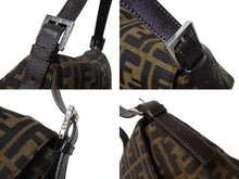 画像をギャラリービューアに読み込む, 極美品 FENDI フェンディ マンマバケット ショルダーバッグ ズッカ柄 ブラウン コットンキャンバス レザー シルバー金具 中古 4b003682