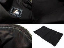 画像をギャラリービューアに読み込む, FENDI フェンディ ワンショルダーバッグ ハンドバッグ FF ズッカ柄 キャンバス レザー ブラウン ブラックメタル 美品 中古 4b003684