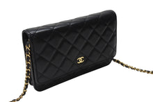 Load image into Gallery viewer, CHANEL シャネル ショルダーバッグ マトラッセ チェーンショルダーバッグ ラムスキン ブラック 27 番台 ブラック ラムスキン ゴールド金具 美品 中古 4b003686