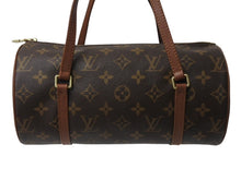 Load image into Gallery viewer, 極美品 LOUIS VUITTON ルイヴィトン パピヨン26 ハンドバッグ モノグラム M51366 筒型 モノグラムキャンバス ゴールド金具 ブラウン 中古 4b003690