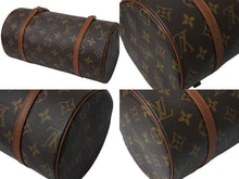 Load image into Gallery viewer, 極美品 LOUIS VUITTON ルイヴィトン パピヨン26 ハンドバッグ モノグラム M51366 筒型 モノグラムキャンバス ゴールド金具 ブラウン 中古 4b003690