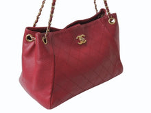 Load image into Gallery viewer, CHANEL シャネル ココマーク 2WAY チェーンショルダーバッグ ワンショルダーバッグ 23番台 レザー レッド ゴールド金具 美品 中古 4b003697