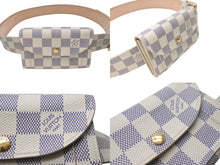 Load image into Gallery viewer, 極美品 LOUIS VUITTON ルイヴィトン ダミエ アズール サンチュール ポシェット ベルト M9835V ホワイト ゴールド金具 中古 4b003698