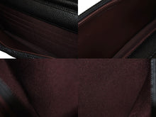 Load image into Gallery viewer, 極美品 CHANEL シャネル チェーンウォレット 長財布 AP0250 27番台 ココマーク キャビアスキン ブラック シルバー金具 中古 4b003700