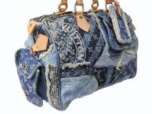 Load image into Gallery viewer, 極美品 LOUIS VUITTON ルイヴィトン スピーディ30 ハンドバッグ M95380 モノグラムデニム パッチワーク インディゴ 中古 4b003705