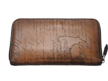 Load image into Gallery viewer, Berluti ベルルッティ カリグラフィ イタウバネオ パティーヌ レザー ジップ ロングウォレット 長財布 サンドベージュ 美品 中古 4b003752
