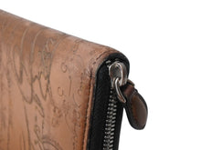 Load image into Gallery viewer, Berluti ベルルッティ カリグラフィ イタウバネオ パティーヌ レザー ジップ ロングウォレット 長財布 サンドベージュ 美品 中古 4b003752