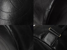 Load image into Gallery viewer, 極美品 CHANEL シャネル ドローストリングス ショルダーバッグ A57519 26番台 ココマーク ウール レザー ネイビー ブラック 巾着型 中古 4b003756