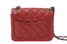 Load image into Gallery viewer, CHANEL シャネル ミニマトラッセ16 チェーンショルダーバッグ 16番台 キャビアスキン レッド シルバー金具 美品 中古 4b003758