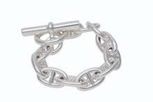 Load image into Gallery viewer, 新品同様 HERMES エルメス シェーヌダンクルTGMブレスレット 11コマ 25AG006370 シルバー925 105.4g 中古 4b003759