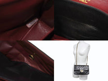 Load image into Gallery viewer, CHANEL シャネル マトラッセ23 Wフラップ Wチェーンショルダーバッグ 3番台 ラムスキン ココマーク ブラック 美品 中古 4b003777