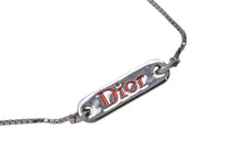 Load image into Gallery viewer, 極美品 CHRISTIAN DIOR クリスチャンディオール ネックレス ロゴプレート ベネチアンチェーン メタル シルバー レッド 7.2g 中古 4b003830