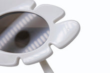 画像をギャラリービューアに読み込む, LOEWE ロエベ サングラス フラワーシェイプ PAULA's IBIZA LW40088U インジェクションナイロン イタリア製 ホワイト 美品 中古 4b003851