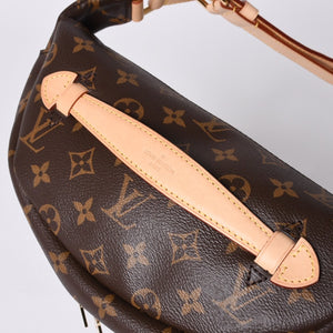 Like new LOUIS VUITTON bum bag body bag waist bag M43644 monogram brown gold hardware used 4a000430