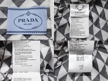 画像をギャラリービューアに読み込む, PRADA プラダ.トライアングルロゴ ナイロンパーカー ノーカラー ジャケット 29R115 ブラック ホワイト サイズ36 美品 中古 4b003877