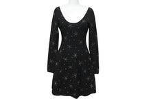 Load image into Gallery viewer, VALENTINO ヴァレンティノ ゴールドスター ドット刺繍 ニットミニワンピース 長袖 ブラック サイズS ゴールド 美品 中古 4b003879