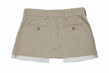 Load image into Gallery viewer, 極美品 MIUMIU ミュウミュウ チノ ミニスカート MG1801 サイズ40 刺繍ロゴ入り ツータック アウトタック ベージュ 中古 4b003890