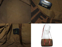 画像をギャラリービューアに読み込む, 極美品 FENDI フェンディ 2WAY ハンドバッグ ショルダーバッグ ズッカ柄 キャンバス レザー ブラウン ゴールド金具 中古 4b003898