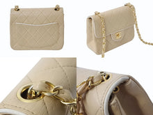 Load image into Gallery viewer, CHANEL シャネル ミニマトラッセ17 Sフラップ Sチェーンショルダーバッグ 1番台 ココマーク ラムスキン ベージュ 美品 中古 4b003911