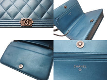 Load image into Gallery viewer, 極美品 CHANEL シャネル ボーイシャネル チェーンウォレット ショルダーバッグ A80287 24番台 キャビアスキン ココマーク 中古 4b003912