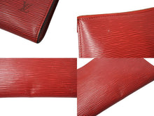 Load image into Gallery viewer, LOUIS VUITTON ルイヴィトン ポシェット アクセソワール アクセサリーポーチ M52947 エピ レザー レッド ゴールド金具 美品 中古 4b003926