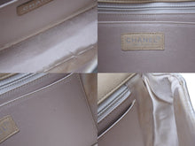 Load image into Gallery viewer, CHANEL シャネル ニュートラベルライン チェーンショルダーバッグ A15285 7番台 ココマーク キャンバス レザー ベージュ 美品 中古 4b003930