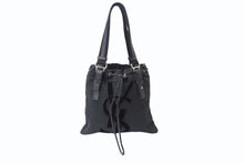 Load image into Gallery viewer, YVES SAINT LAURENT イヴサンローラン カハラ ハンドバッグ 123435 キャンバス レザー ブラック ロゴ刺繍 美品 中古 4b003937