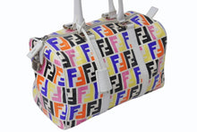 画像をギャラリービューアに読み込む, FENDI フェンディ ハンドバッグ 8BL098 PVC レザー マルチカラー ホワイト ズッカ柄 総柄 シルバー金具 美品 中古 4b003938