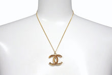 Load image into Gallery viewer, 極美品 CHANEL シャネル ネックレス 2way 両面ココマーク 05A刻印 14.3g GP ゴールド マーブルブラウン 中古 4b003978
