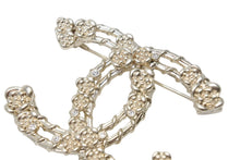 Load image into Gallery viewer, 極美品 CHANEL シャネル ブローチ ピンブローチ ココマーク A22A刻印 メタル ラインストーン ゴールド 30.9g 中古 4b003934