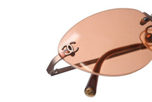 画像をギャラリービューアに読み込む, CHANEL シャネル リムレス ココマーク サングラス オレンジ プラスチック メタル ロゴ 53☐19 4003 ブロンズ金具 美品 中古 4b003962