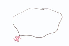Load image into Gallery viewer, CHANEL シャネル ココマーク 04C刻印 重量約5.7 チェーンネックレス ピンク メタル GP シルバー 美品 中古 4b003979