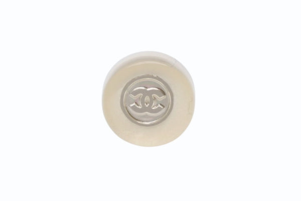 CHANEL Chanel earrings round button here mark 99A engraved both ears 2.1g plastic metal clear white silver mint condition used 4b003984