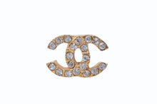 Load image into Gallery viewer, 極美品 CHANEL シャネル ココマーク ラインストーン ピアス 片耳 アクセサリー 01P刻印 1.7g GP ゴールド 中古 4b003988