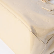 画像をギャラリービューアに読み込む, LOUIS VUITTON ルイヴィトン ウィルシャーPM ハンドバッグ M91336 モノグラム ヴェルニ レザー ゴールド金具 美品 中古 4a000399