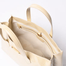 画像をギャラリービューアに読み込む, LOUIS VUITTON ルイヴィトン ウィルシャーPM ハンドバッグ M91336 モノグラム ヴェルニ レザー ゴールド金具 美品 中古 4a000399